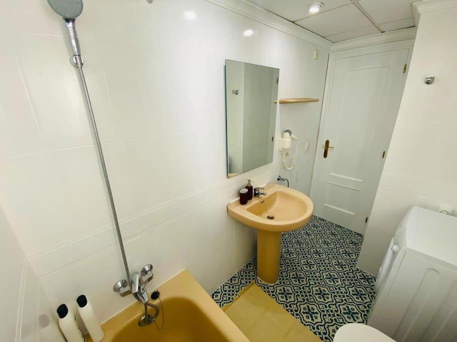 Canario - Imperial Park - Sea View, 6 Pools, Terrace Appartement