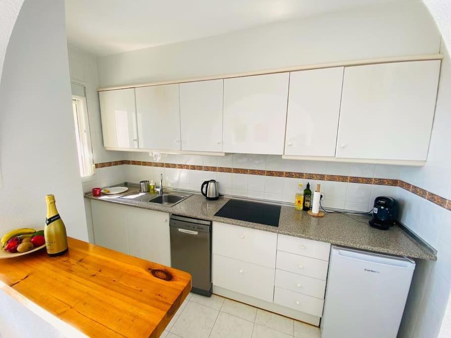 Appartement Canario - Imperial Park - Sea View, 6 Pools, Terrace