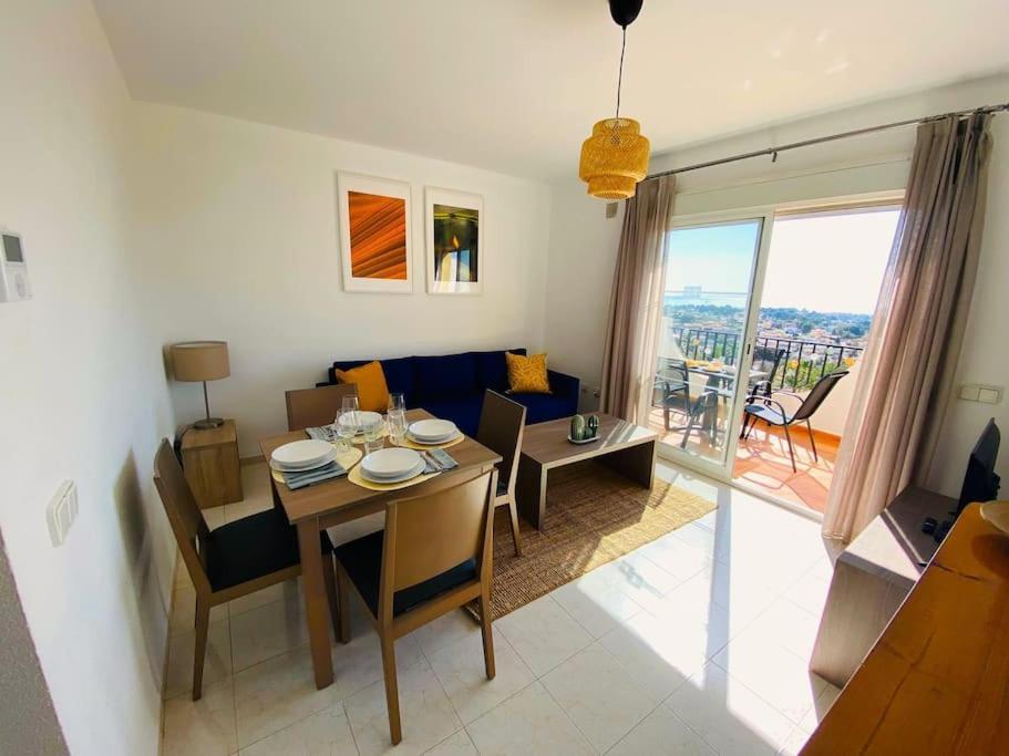 Appartement Canario - Imperial Park - Sea View, 6 Pools, Terrace